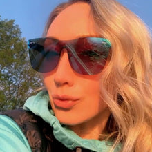 Load image into Gallery viewer, Odessa 323M-4 Classic Frameless Mirrored Sunglasses Blue