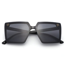 Load image into Gallery viewer, Paris 201115-1 Square Oversized Tinted Sunglasses Black