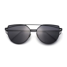 Load image into Gallery viewer, Selma 2202-1 Round Rectangular Polarized Tinted Sunglasses Black
