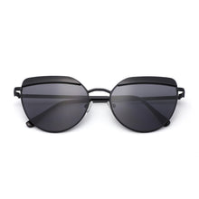 Load image into Gallery viewer, Oregon 3701-1 Round Rectangular Tinted Sunglasses Black
