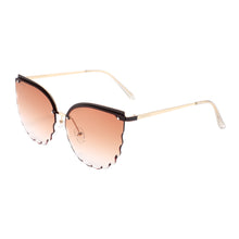 Load image into Gallery viewer, Park Ave S3013-2 Butterfly Tinted Sunglasses Brown
